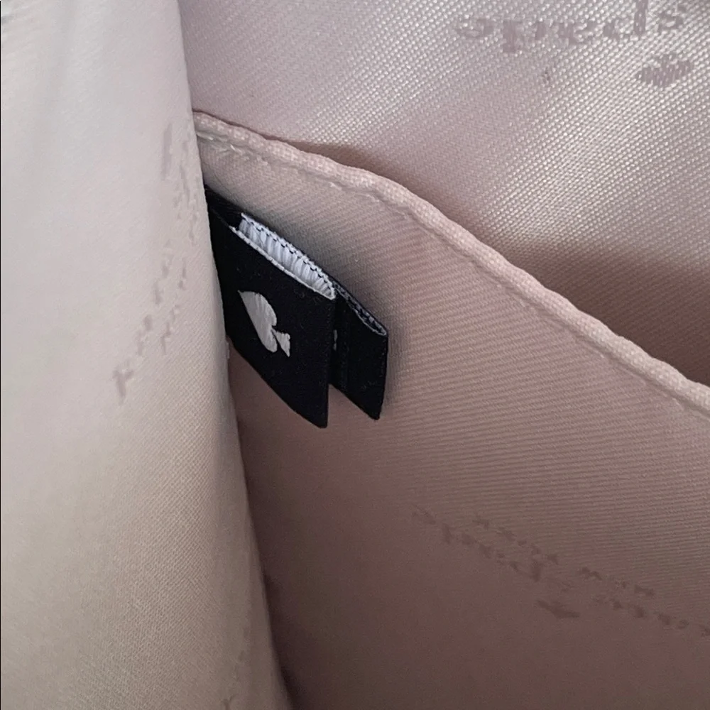 Kate Spade Kenzie Silver Metallic Purse & Wallet - Picture 9 of 16